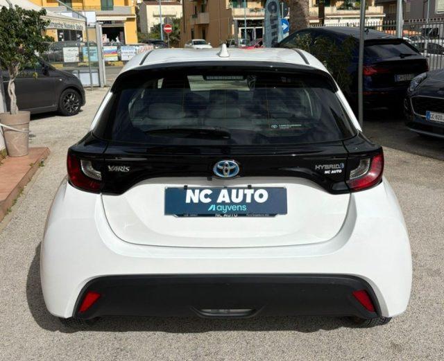 TOYOTA Yaris 1.5 Hybrid 5 porte Business