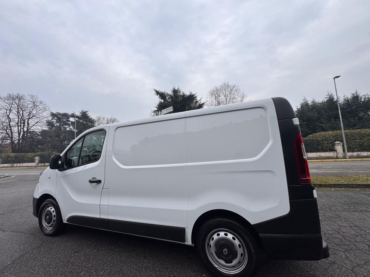 Renault Trafic T27 1.6 dCi 125CV S&S PC-TN Zen