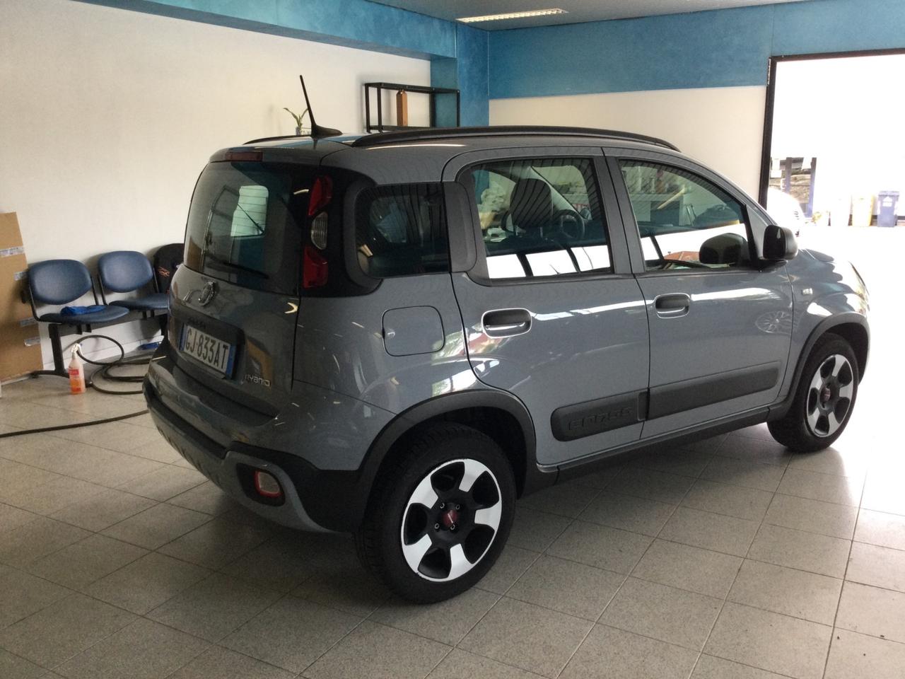 Fiat Panda 1.0 FireFly S&S Hybrid City Cross
