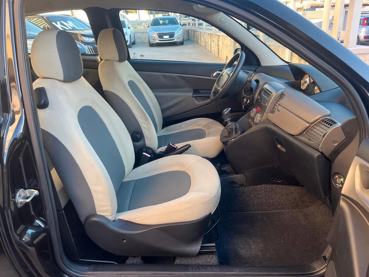Lancia Ypsilon 1.2 Benzina