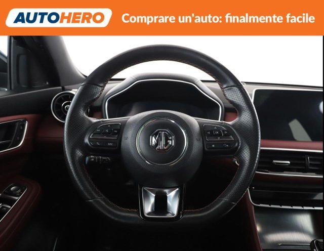 MG EHS Plug-in Hybrid Exclusive