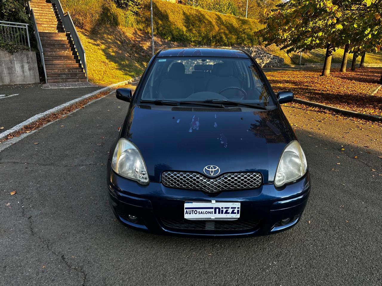 Toyota Yaris 1.0i 16V cat 5 porte Sol GPL