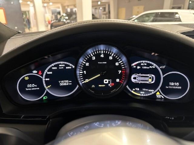 Porsche Cayenne Coupé 3.0 V6 E-Hybrid