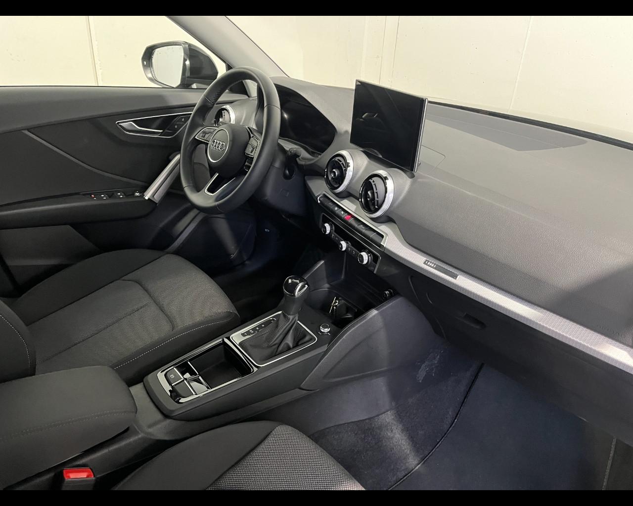 AUDI Q2 35 TFSI S-TRONIC S-LINE EDITION