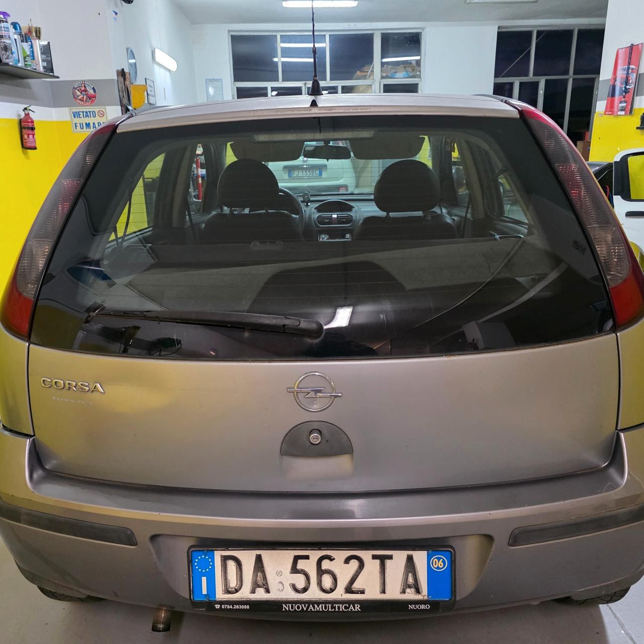 Opel Corsa 1.0i 12V cat 5 porte Club