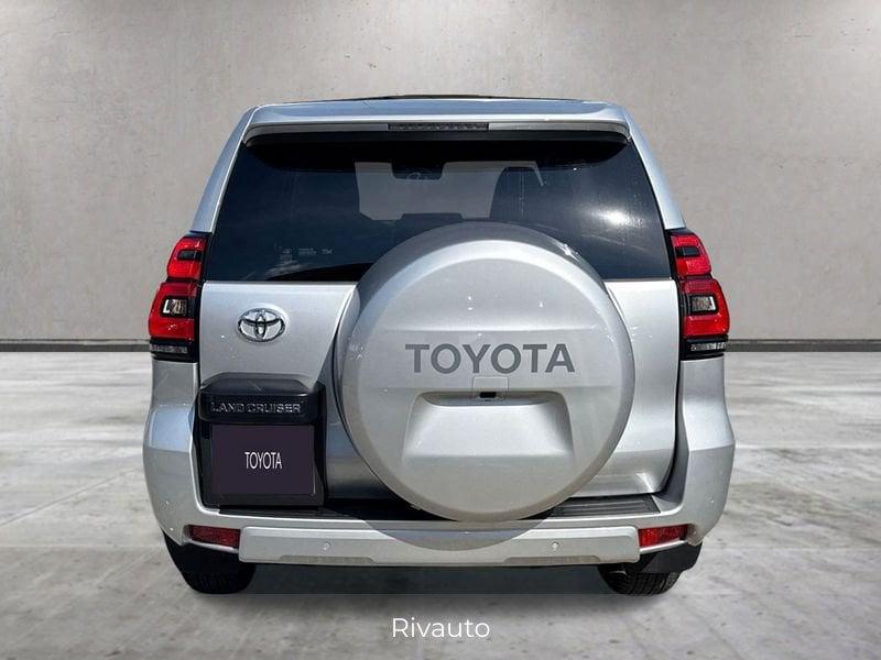 Toyota Land Cruiser 2.8 D4-D Lounge+ A/T