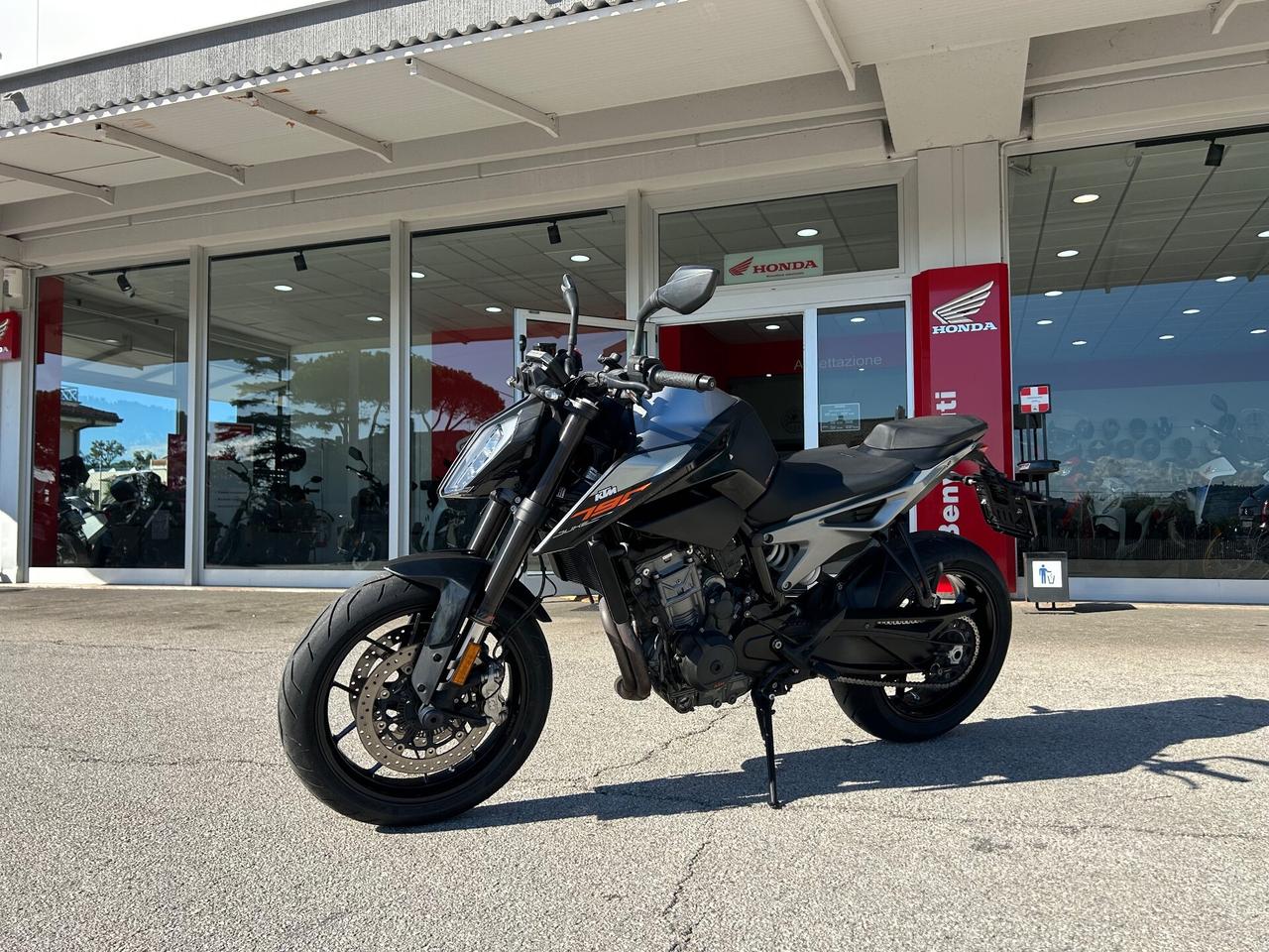 Ktm 790 Duke SCARICO AKRAPOVIC
