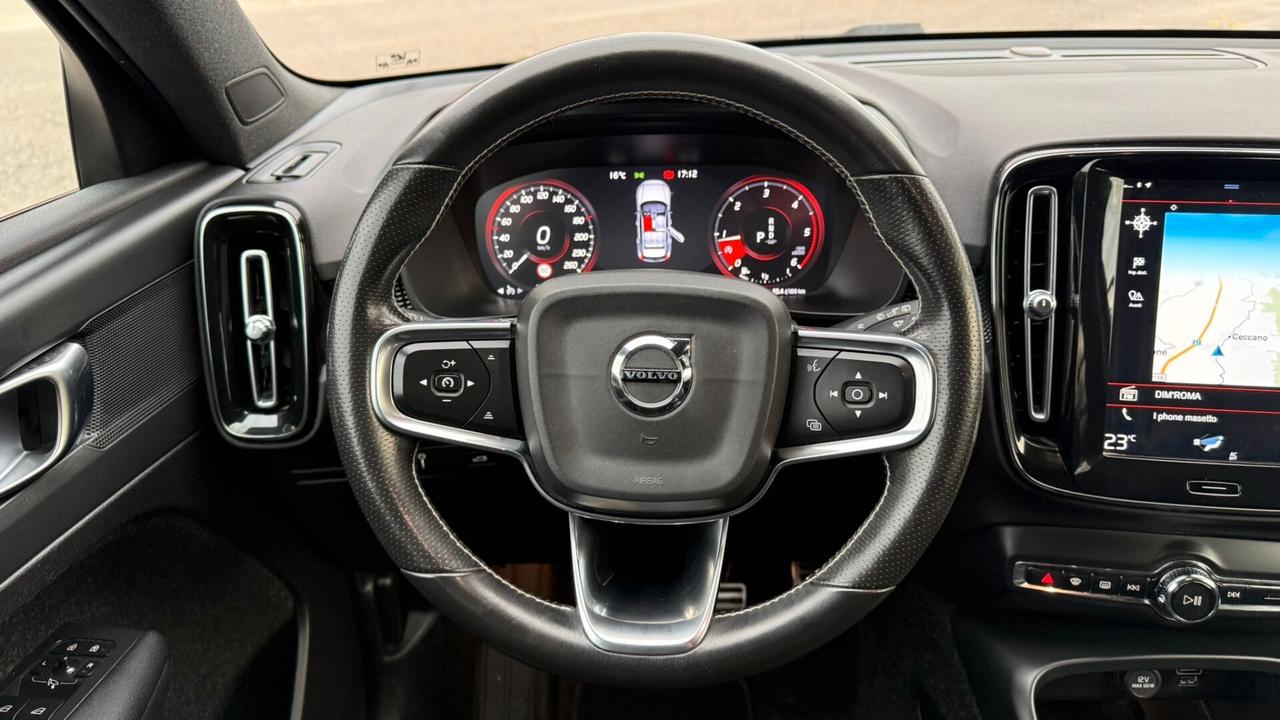 Volvo XC40 D3 R-design