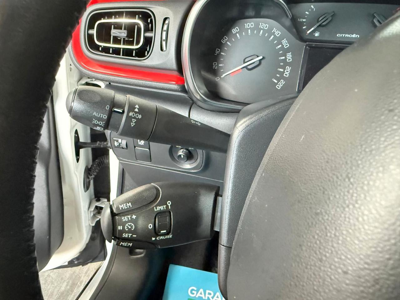 Citroen C3 PureTech 82 Shine Bicolore