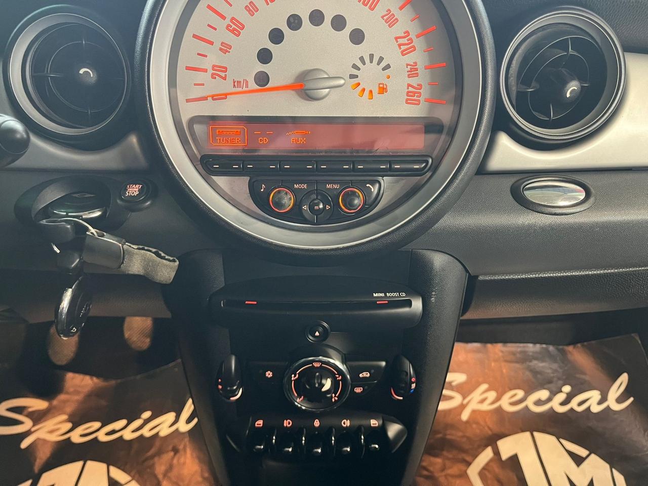 Mini 1.6 16V Cooper D OK NEOPATENTATI