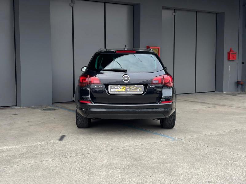 Opel Astra Sports Tourer 1.7 cdti Cosmo 110cv