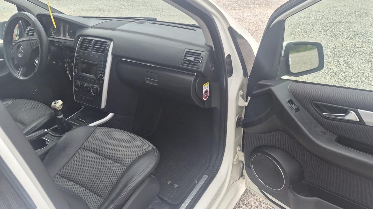 Mercedes-benz B 180 CDI Sport