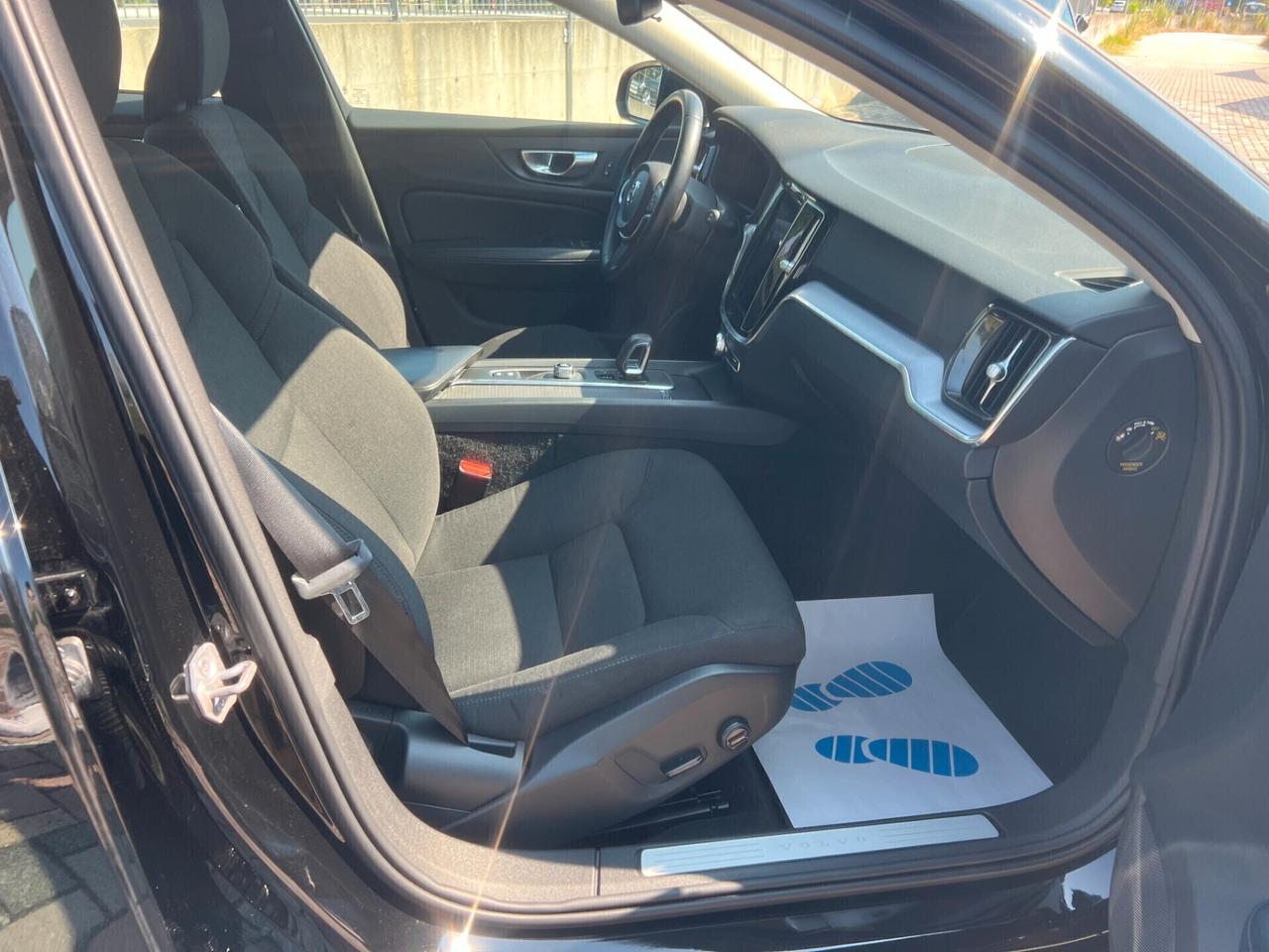 Volvo V60 B4 (d) Geartronic Momentum Business PREZZO CON FINANZIAMENTO