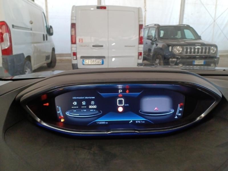 PEUGEOT 3008 BLUEHDI 130 CV EAT8 SES BUSINESS SUV