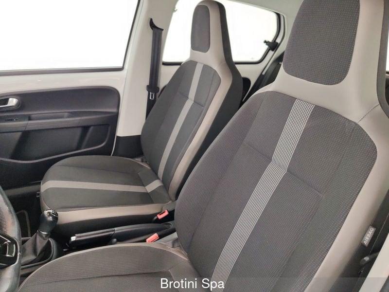 Volkswagen up! 1.0 75 CV 5p. high up!