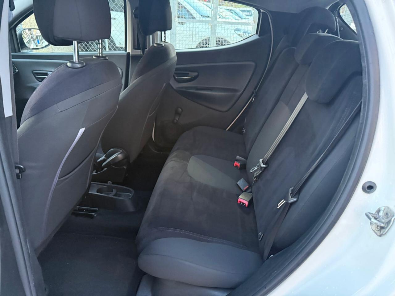 Lancia Ypsilon 1.3 MJT 16V 95 CV 5 porte S&S Elefantino