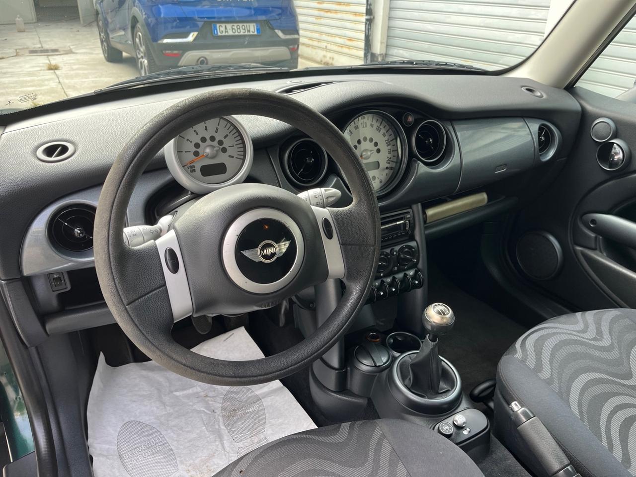 Mini 1.6 16V One de luxe GPL