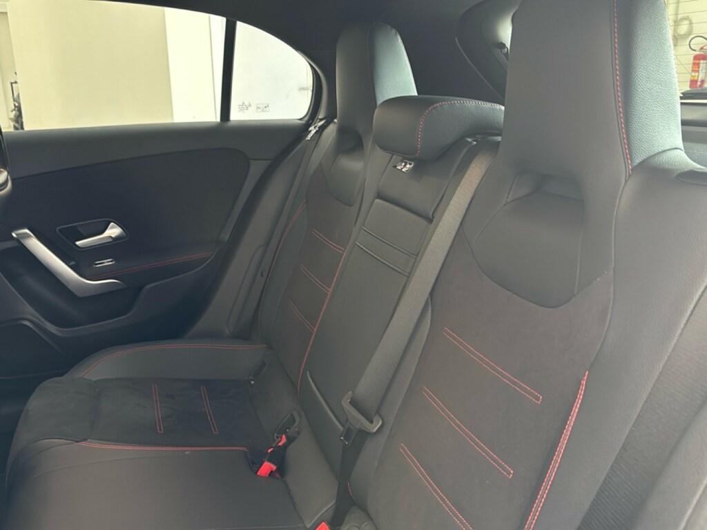 Mercedes Classe A 180 180 D Digital Edition Speedshift DCT AMG 8G