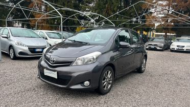 Toyota Yaris 1.0 5 porte neopatentati