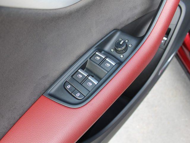 AUDI SQ8 TDI quattro tiptronic MHEV