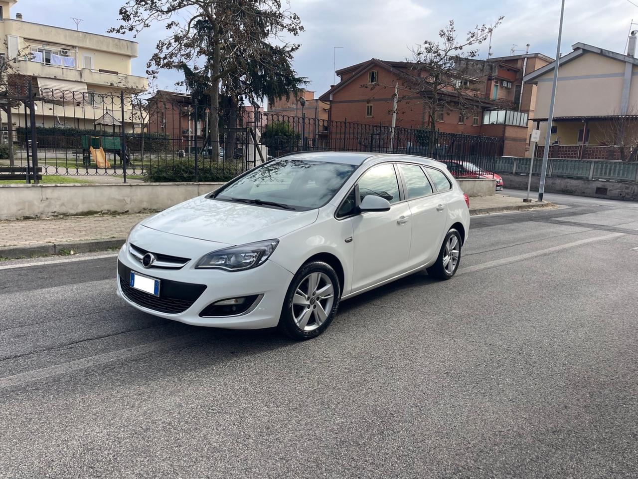 Opel Astra 1.7 CDTI Motore Nuovo km 70.000