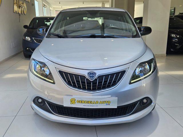 LANCIA Ypsilon 1.0 FireFly 5 porte S&S Hybrid Ecochic Gold ?149,0