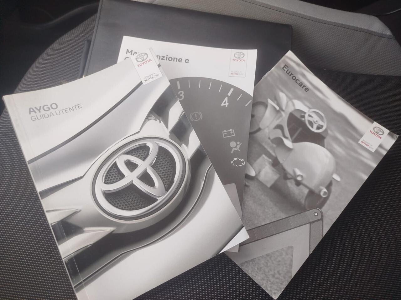 TOYOTA AYGO AUTOMATICA* PREZZO VERO* UNIPRO- KM CERTI