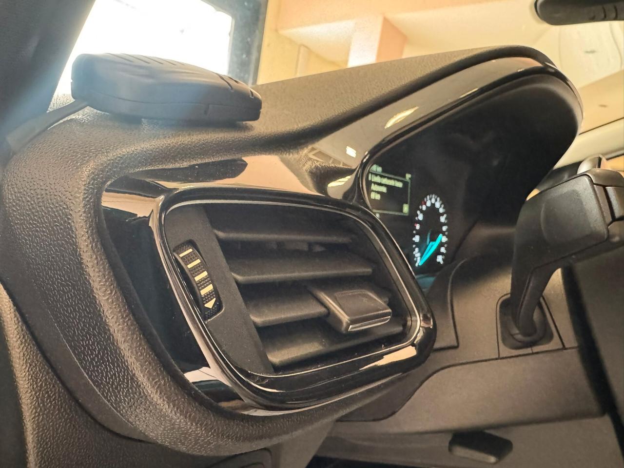 Ford Fiesta 1.5 TDCi 5 porte Titanium