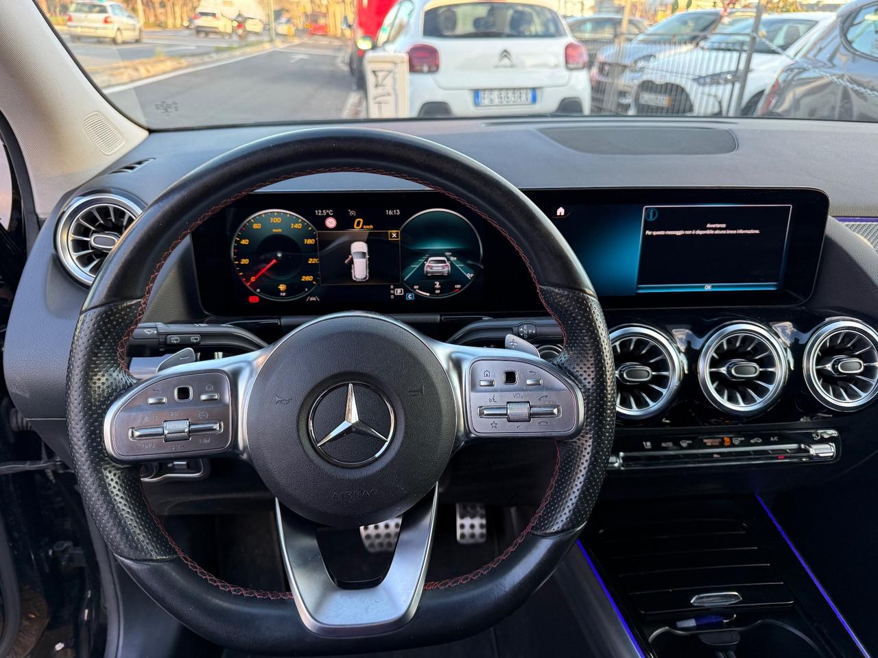 Mercedes-benz GLA 200 d Automatic Premium Amg Pack Night