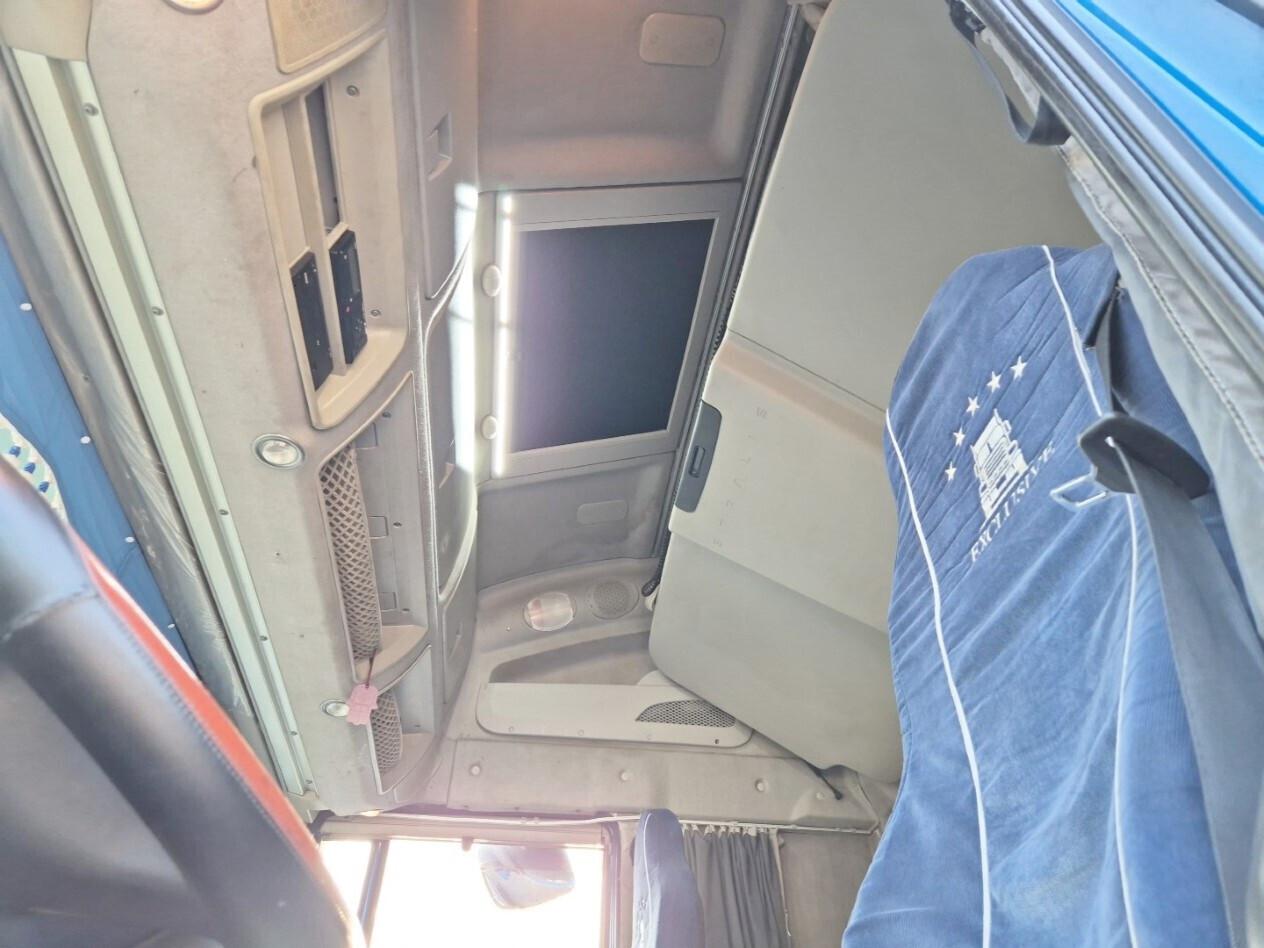 IVECO STRALIS 440S46 trattore stradale