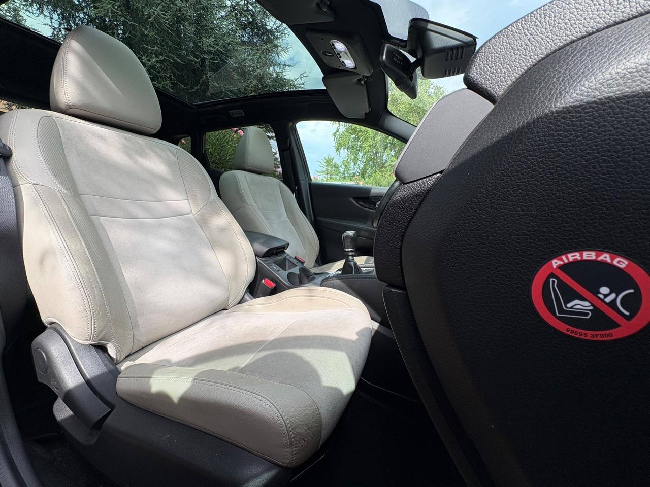 Nissan Qashqai 1.6 dci Tekna 4wd 130cv