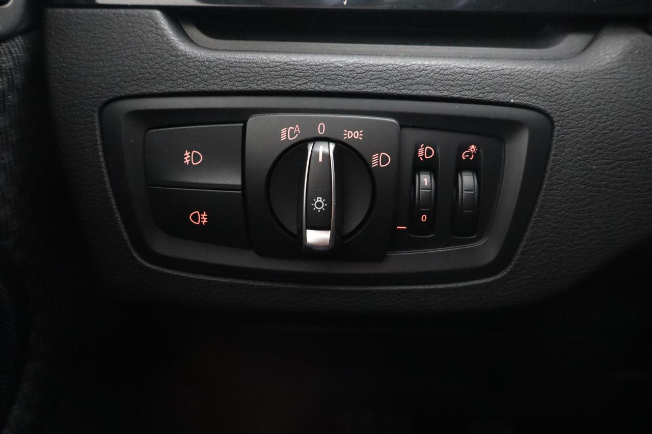 BMW X1 XDRIVE 18d ADVANTAGE - x-DRIVE