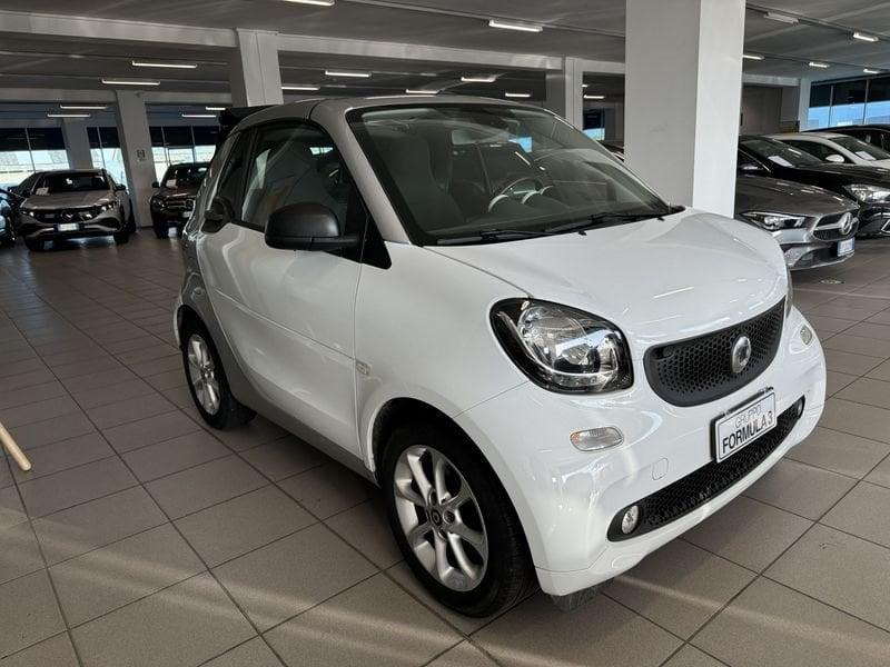 smart fortwo 70 1.0 twinamic cabrio Passion