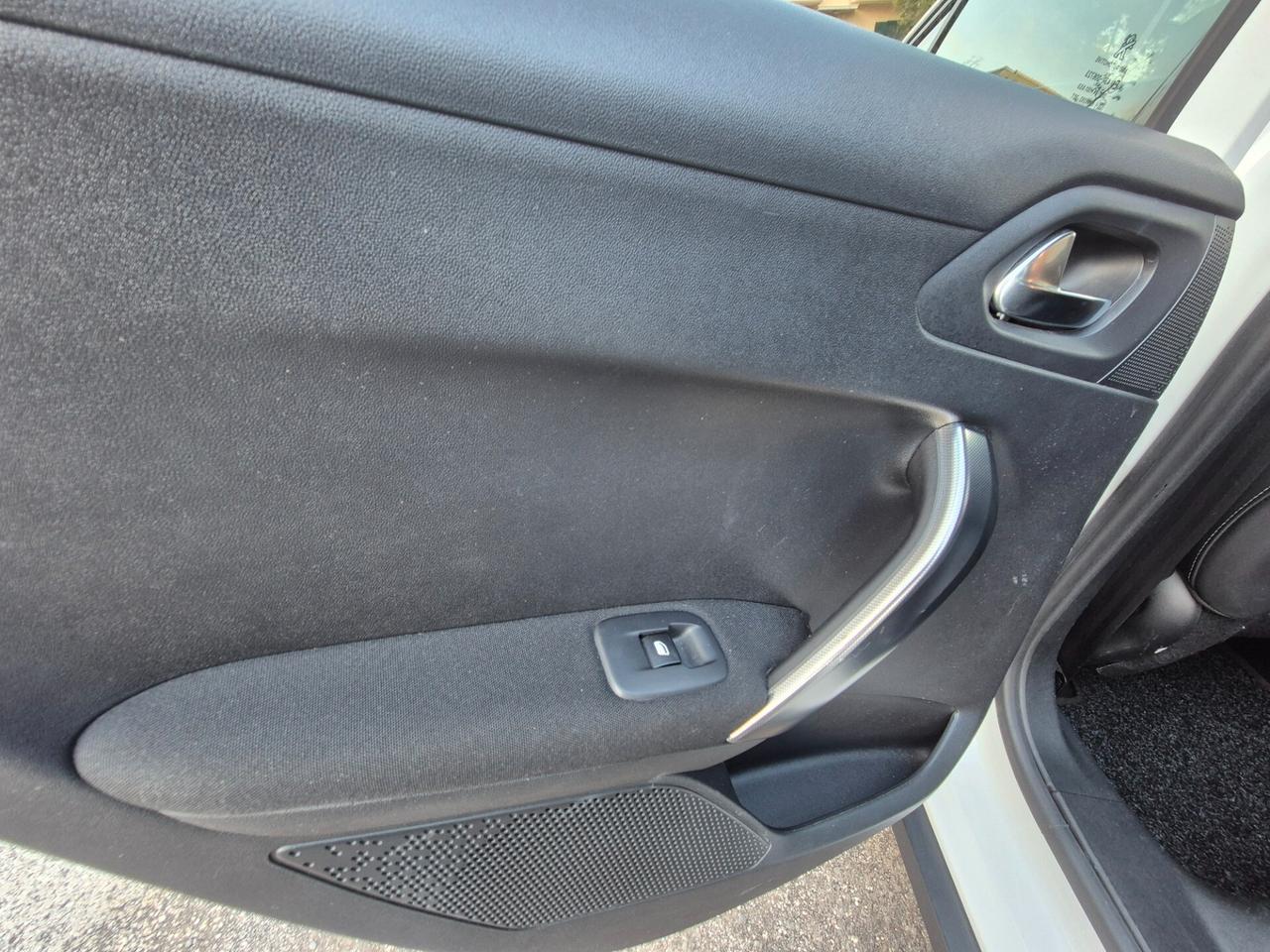 Peugeot 2008 1.6 HDi 120 cv Full Opt