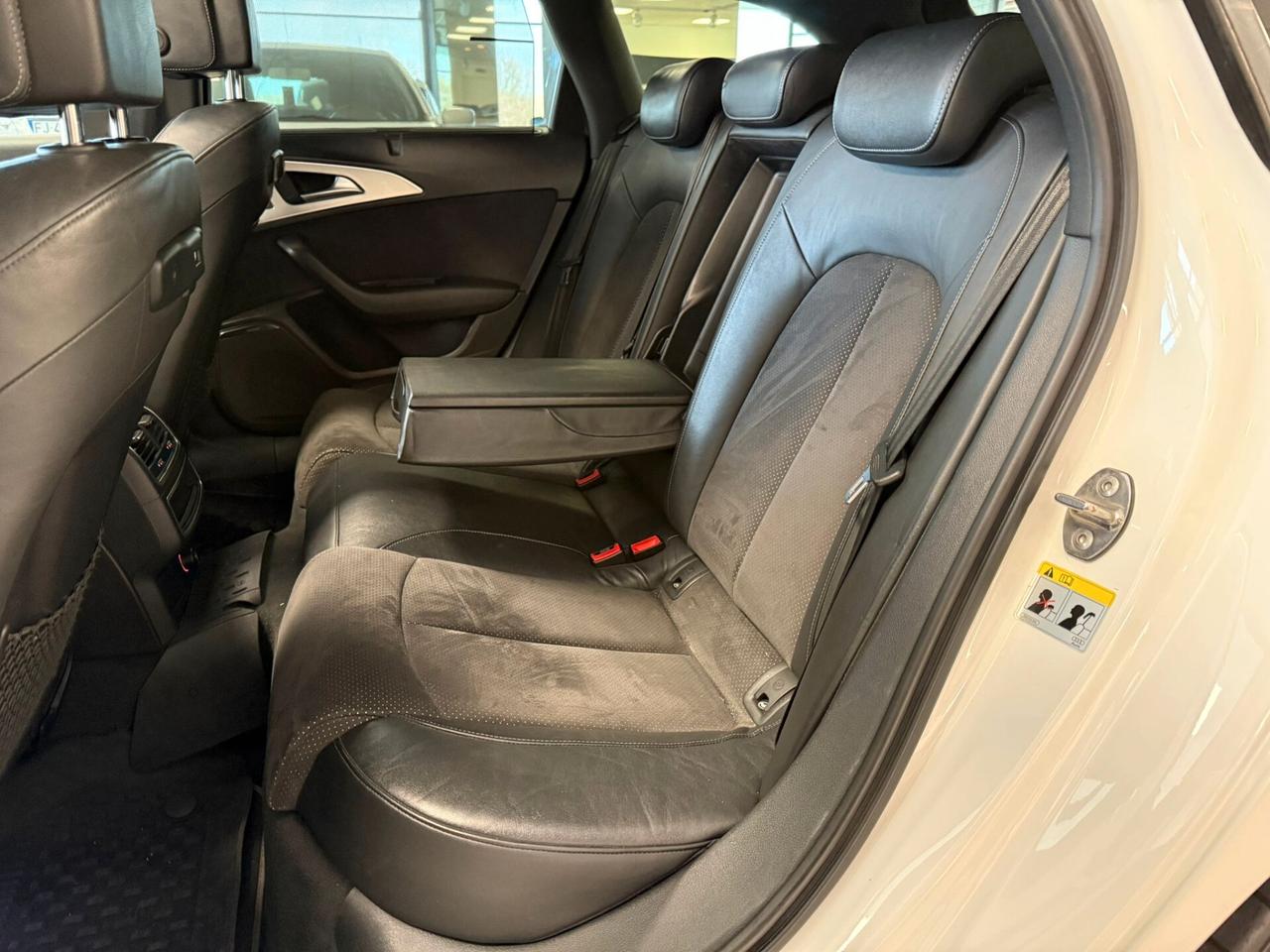 Audi A6 Avant 3.0 TDI 245CV S-line diesel quattro. S tronic. Business plus