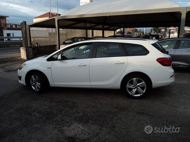 Opel Astra 1.6 CDTi