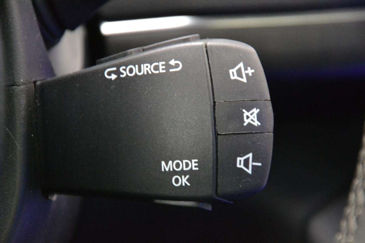 Renault Espace 2.0 dCi 190CV EDC INITIALE PARIS 4CONTROL 7 POSTI