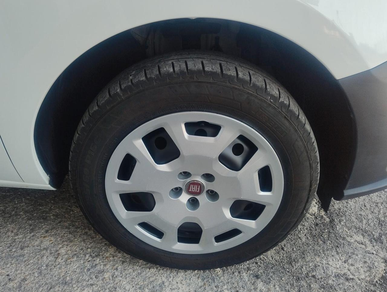 Fiat Doblò Combi 1.3 Mjet SX 95Cv - 2019