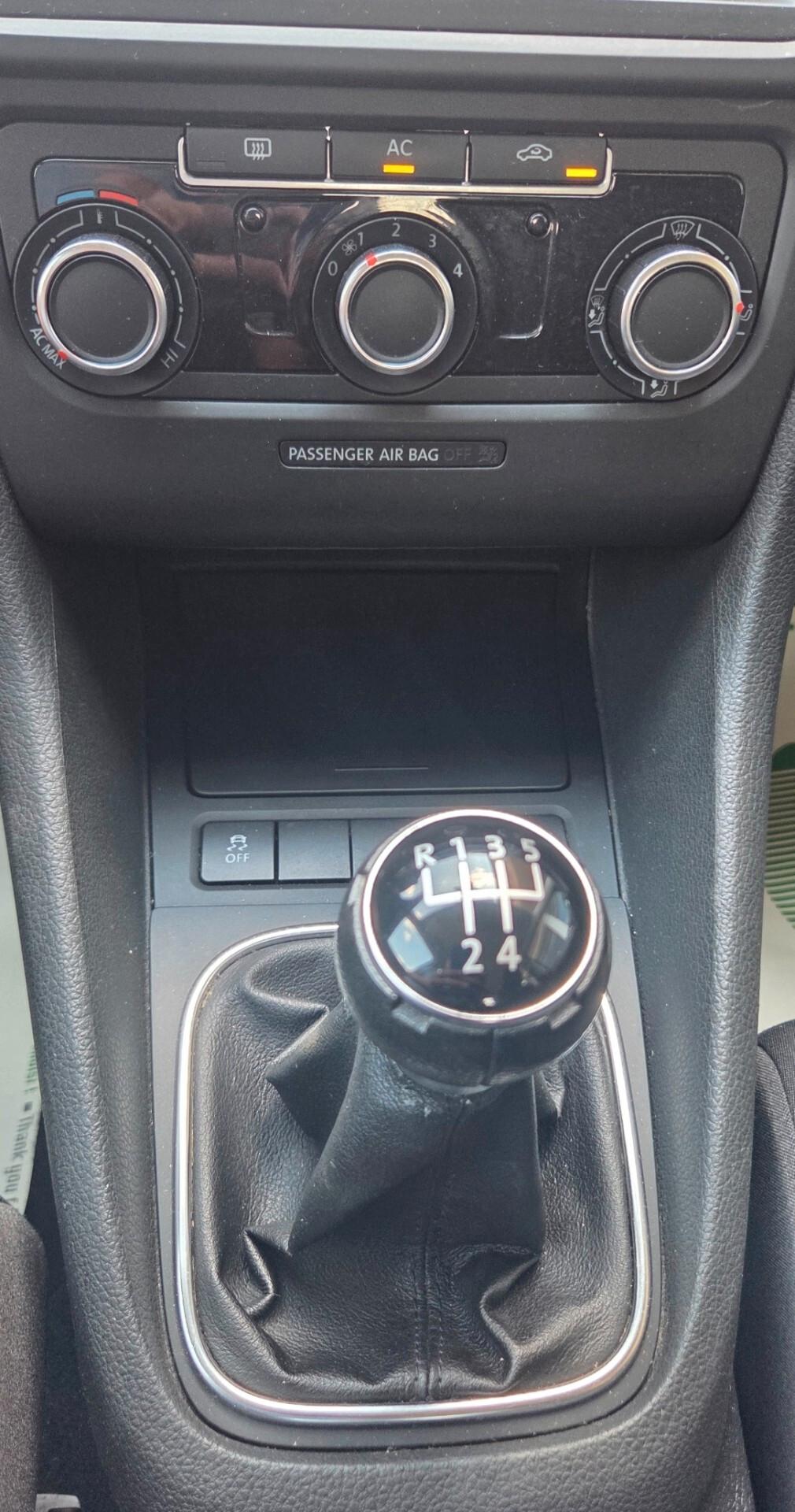 Volkswagen Golf 1.6 TDI 5porte Comfortline