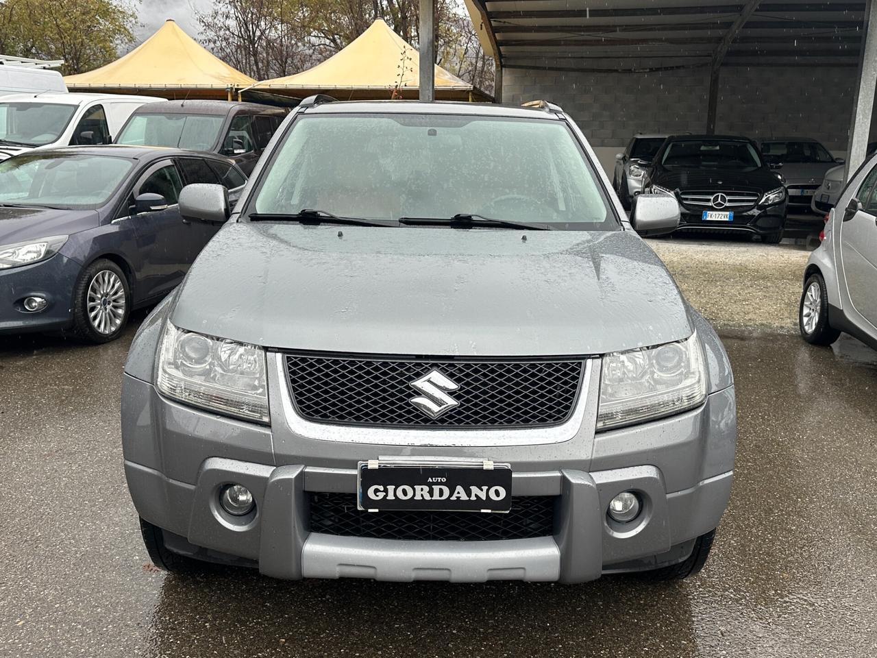 Suzuki Grand Vitara 1.9 DDiS 5 porte motore nuovo