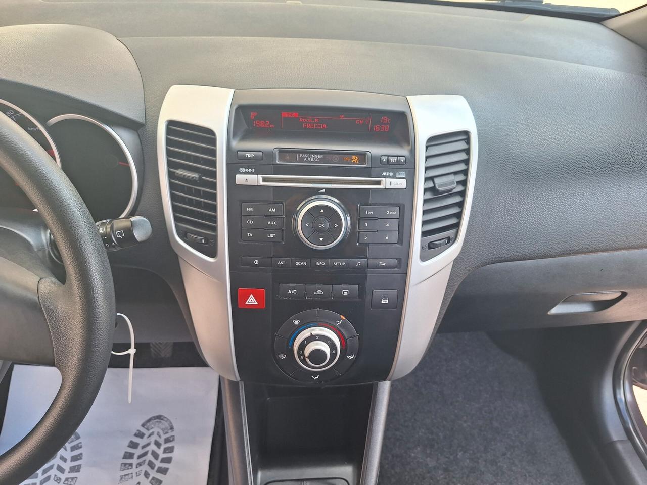 Kia Venga 1.4 crdi ( diesel) PERFETTA 2010