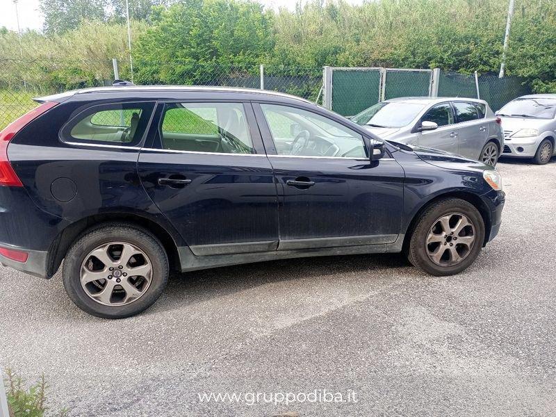 Volvo XC60 2.4 d4 (d3) kinetic awd 163cv geartronic