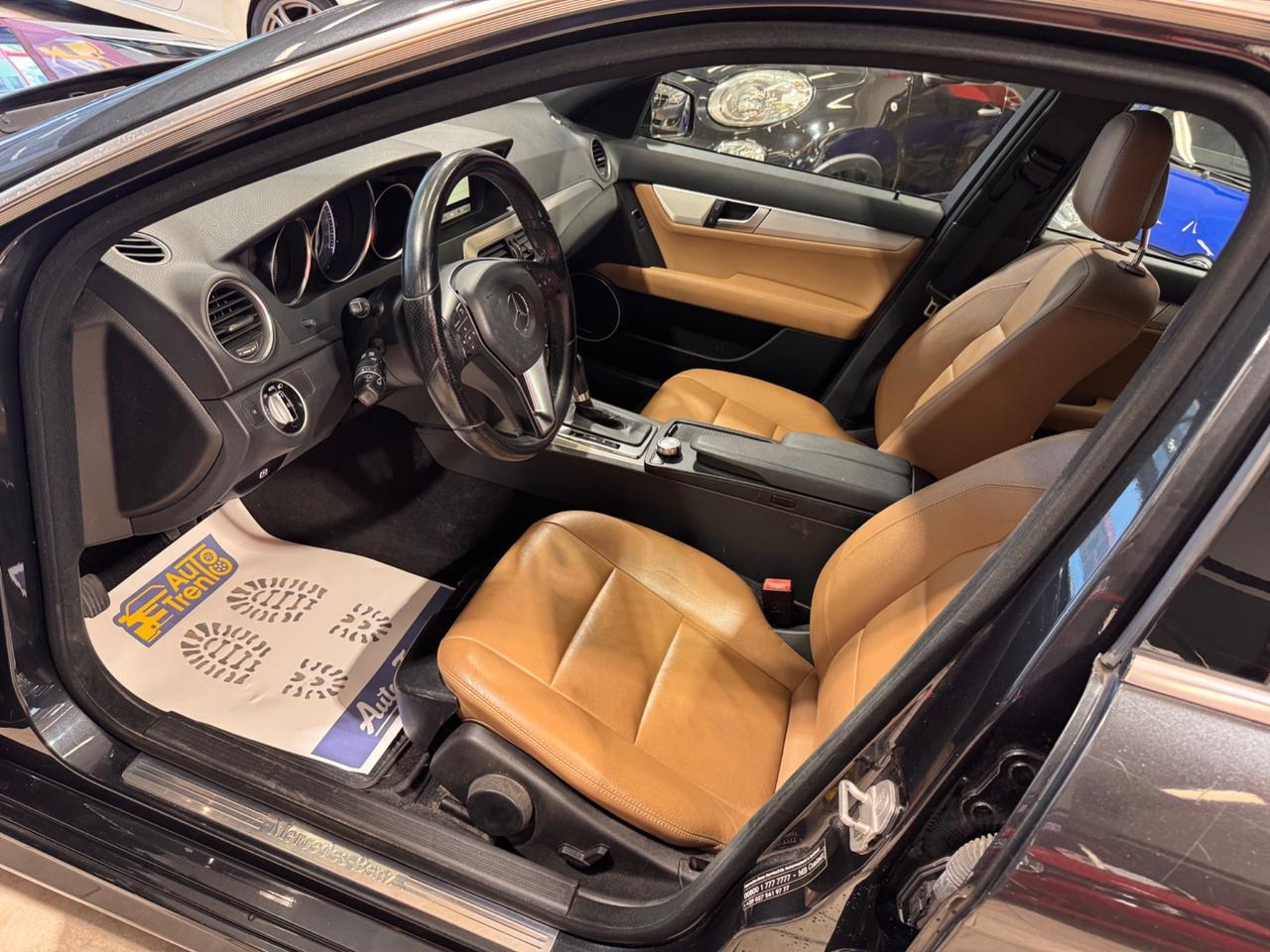 Mercedes-benz C 220 CDI Avantgarde 135.000 KM