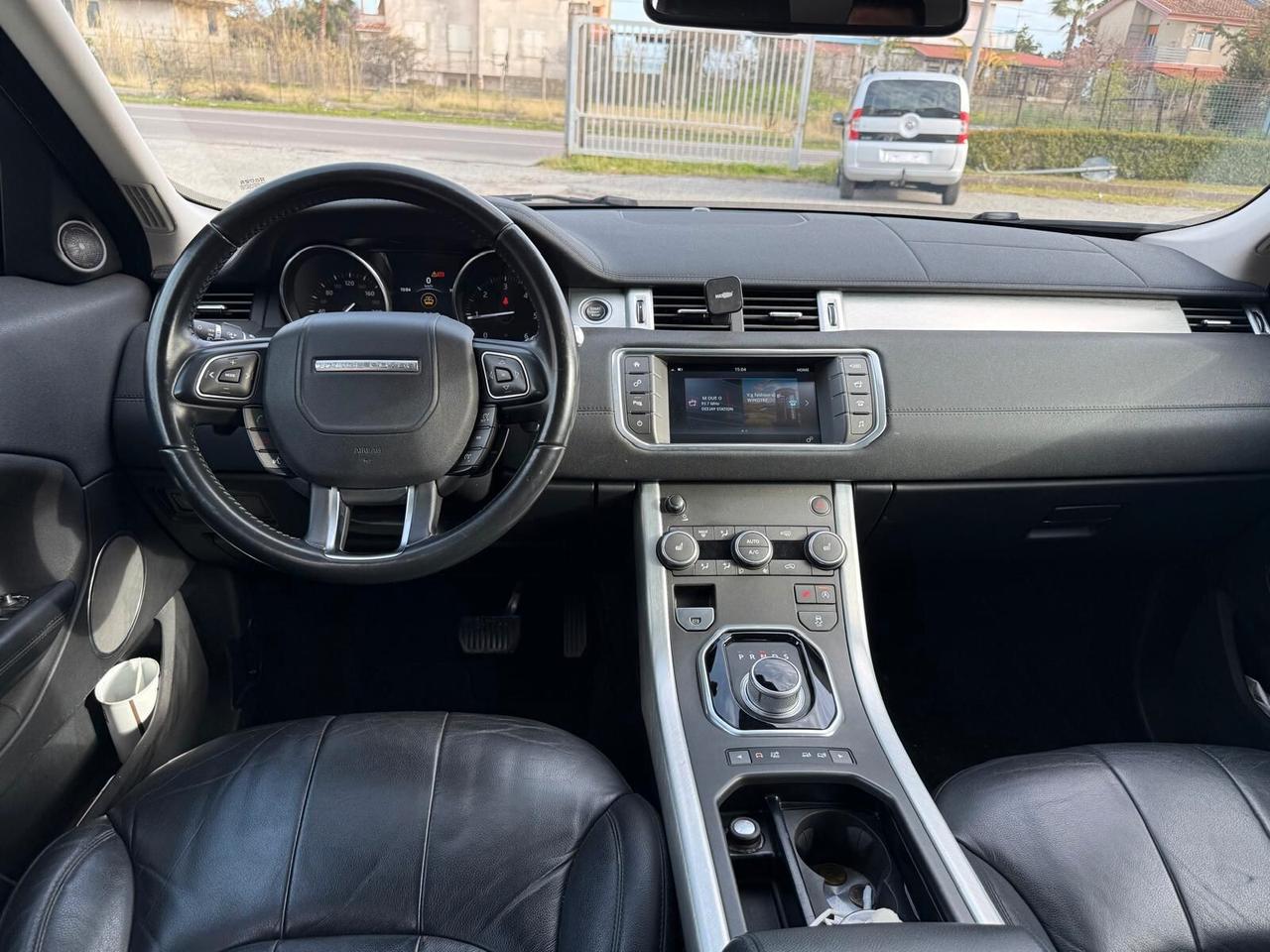 Land Rover Range Evoque 2.2 TD4 5p. Pure