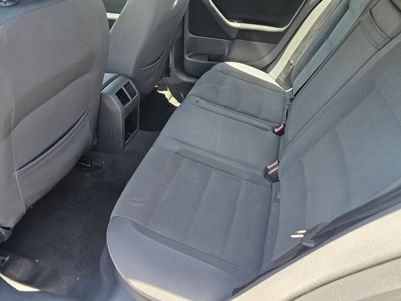 Volkswagen Golf 2.0 16V TDI 5p. Sportline