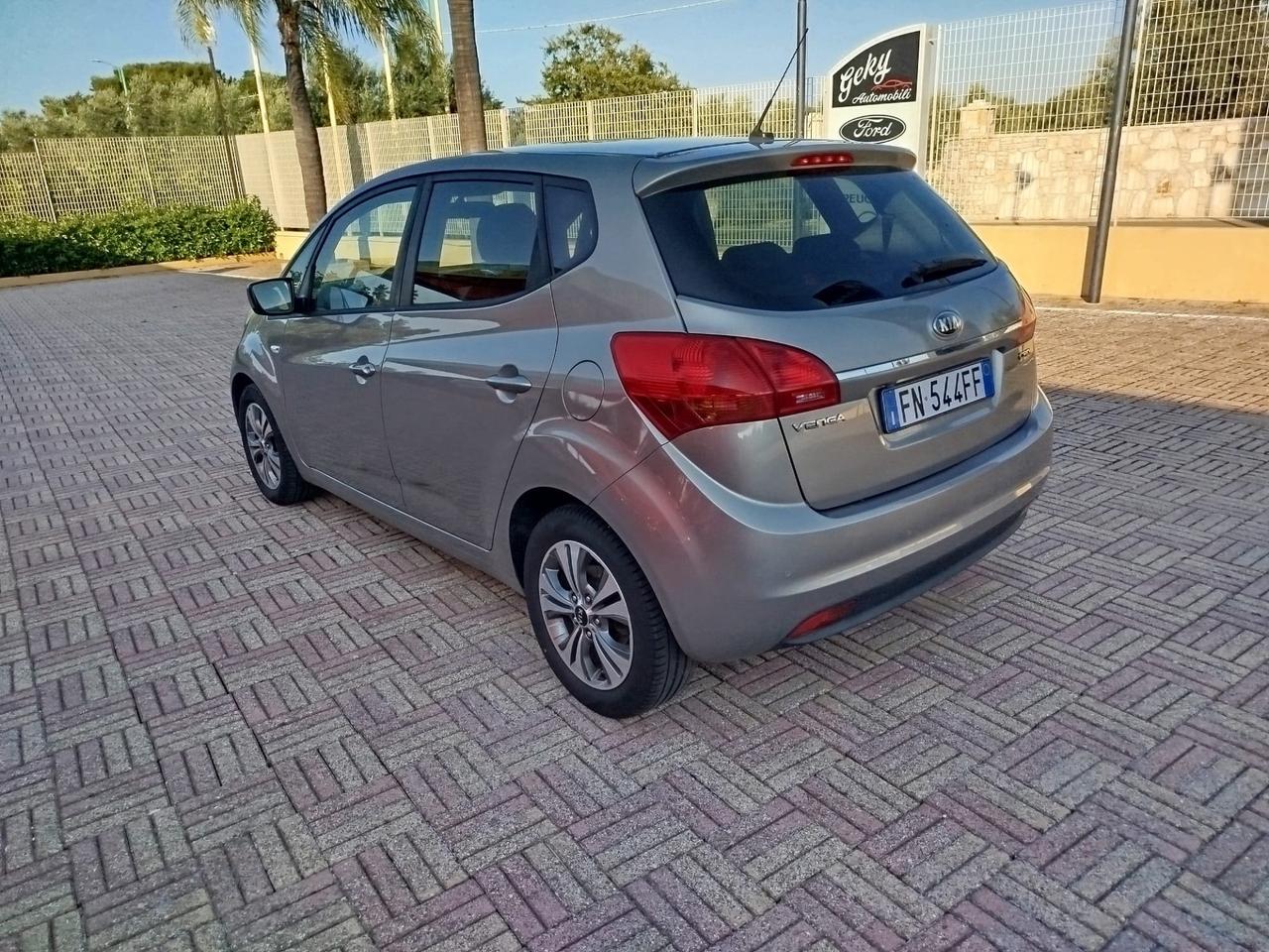 Kia Venga 1.4 CRDi 90CV Cool
