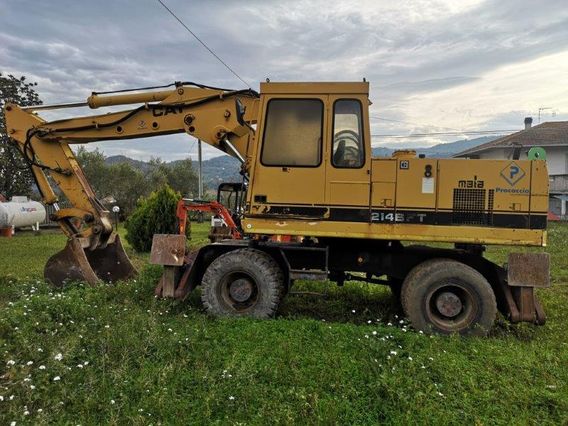 Escavatore idraulico Gommato caterpillar 214 BFT