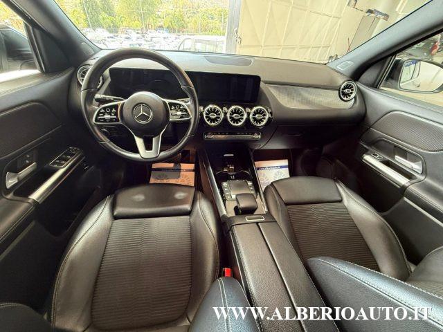 MERCEDES-BENZ GLA 200 d Automatic Sport