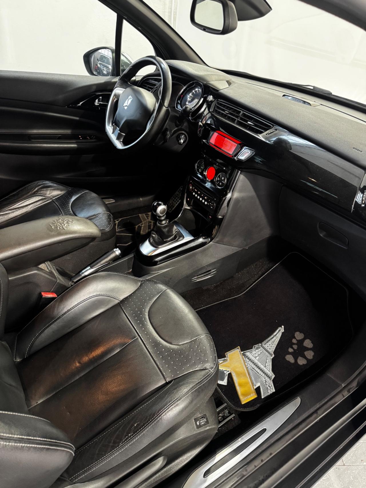 Ds DS3 3 1.6 THP 155 Just Black