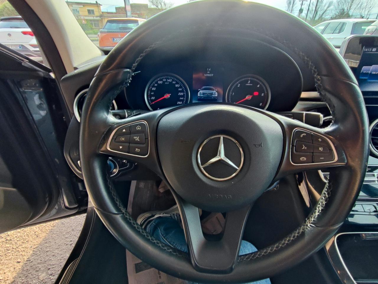 Mercedes-benz C 180 d Auto Premium